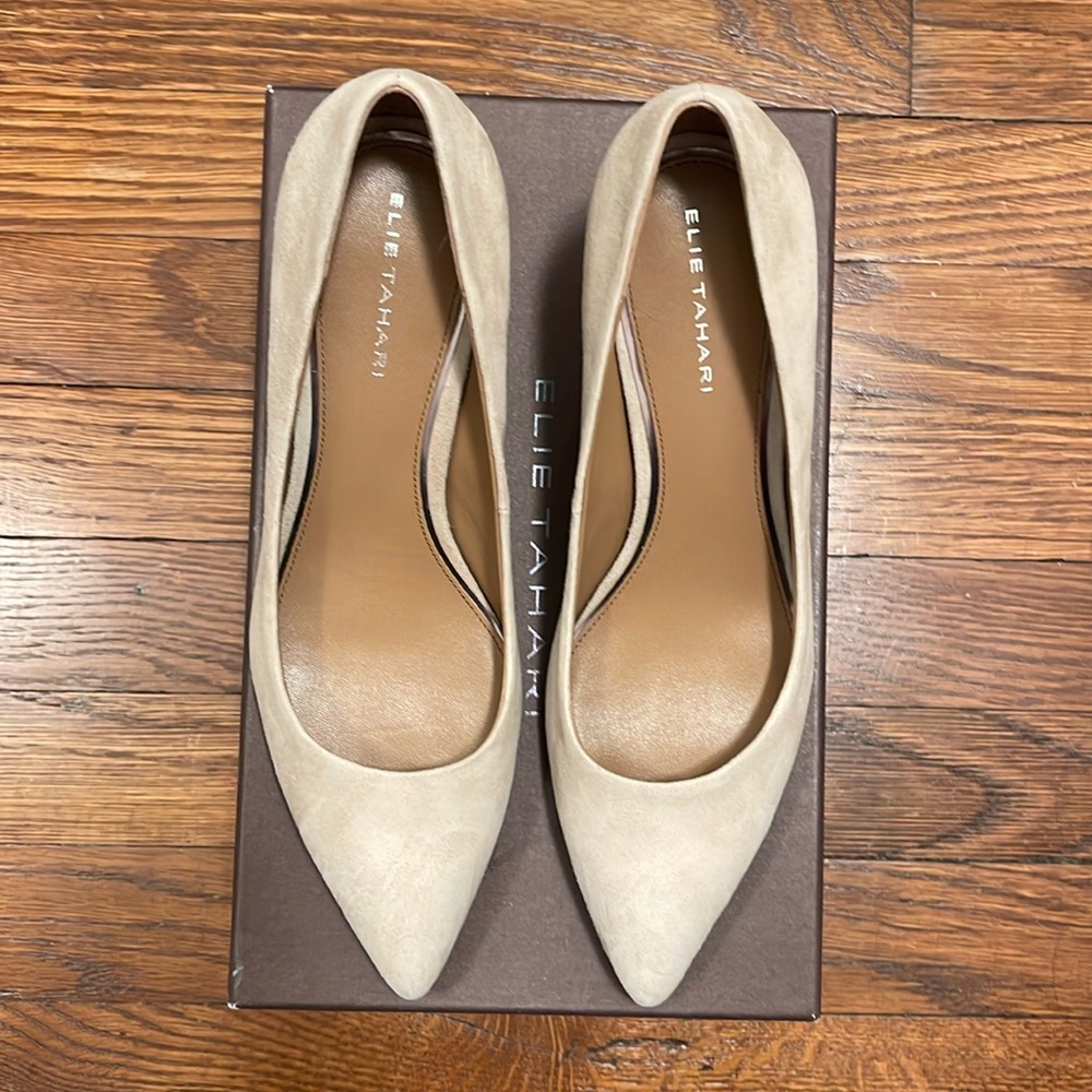 Elie Tahari Electra Shoes - Beige Suede - EU 37